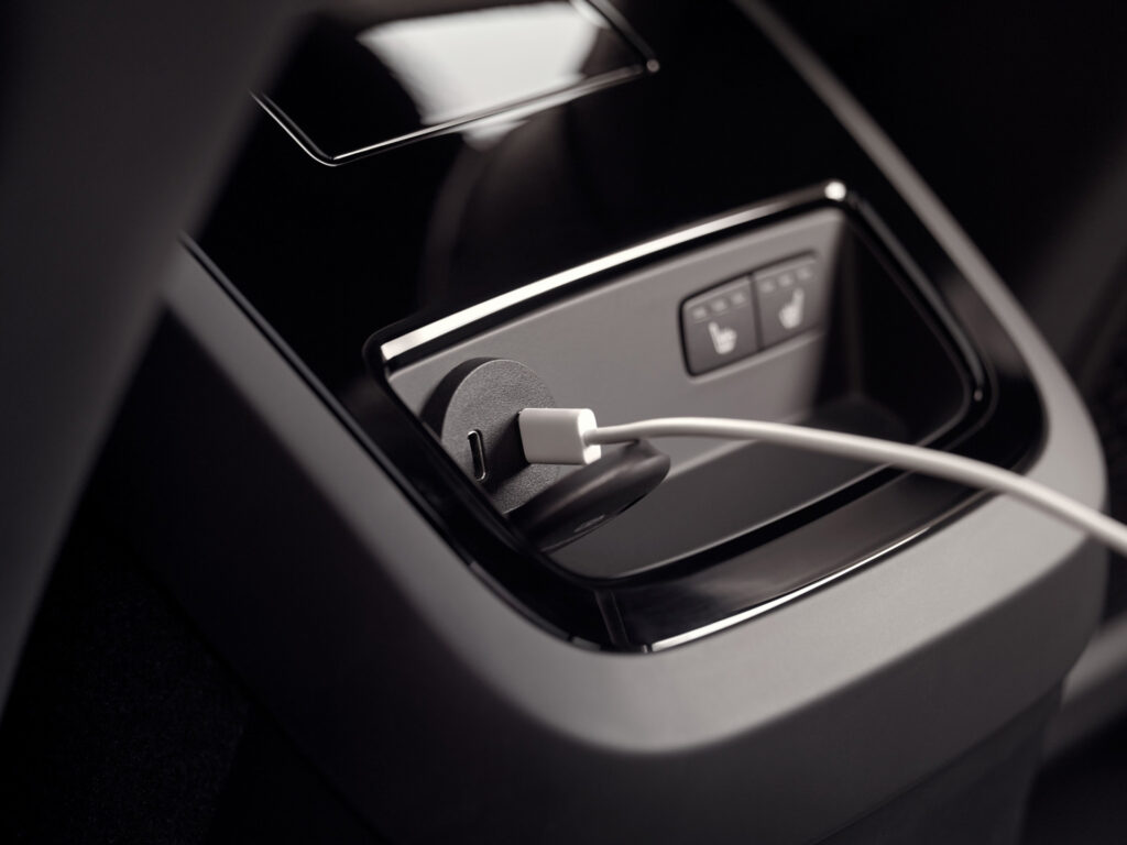 Volvo V60 USB C