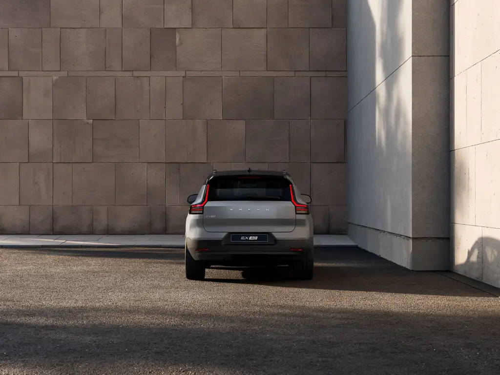 Volvo EX40