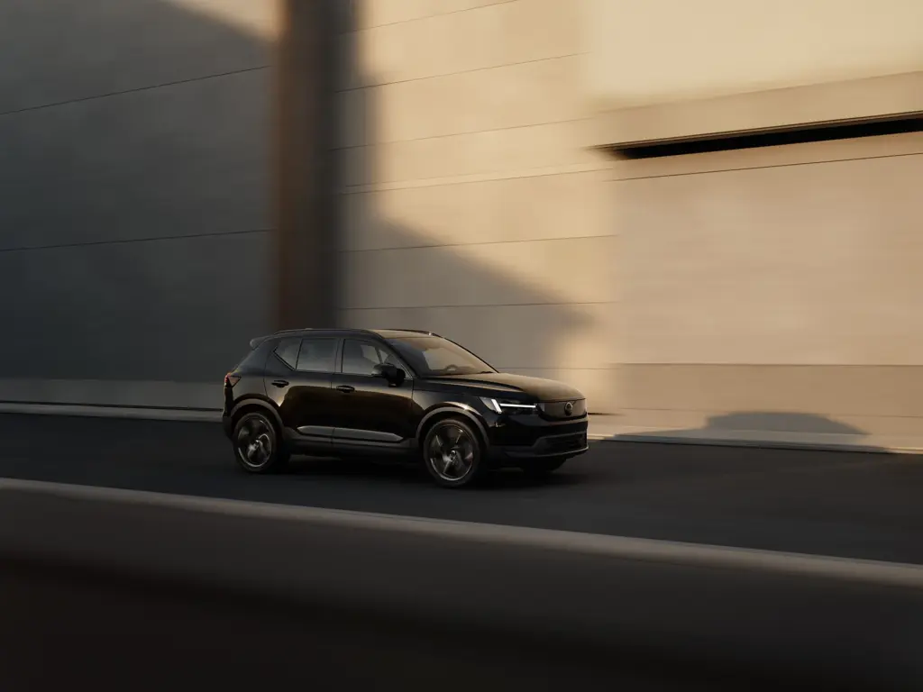 Volvo EX40