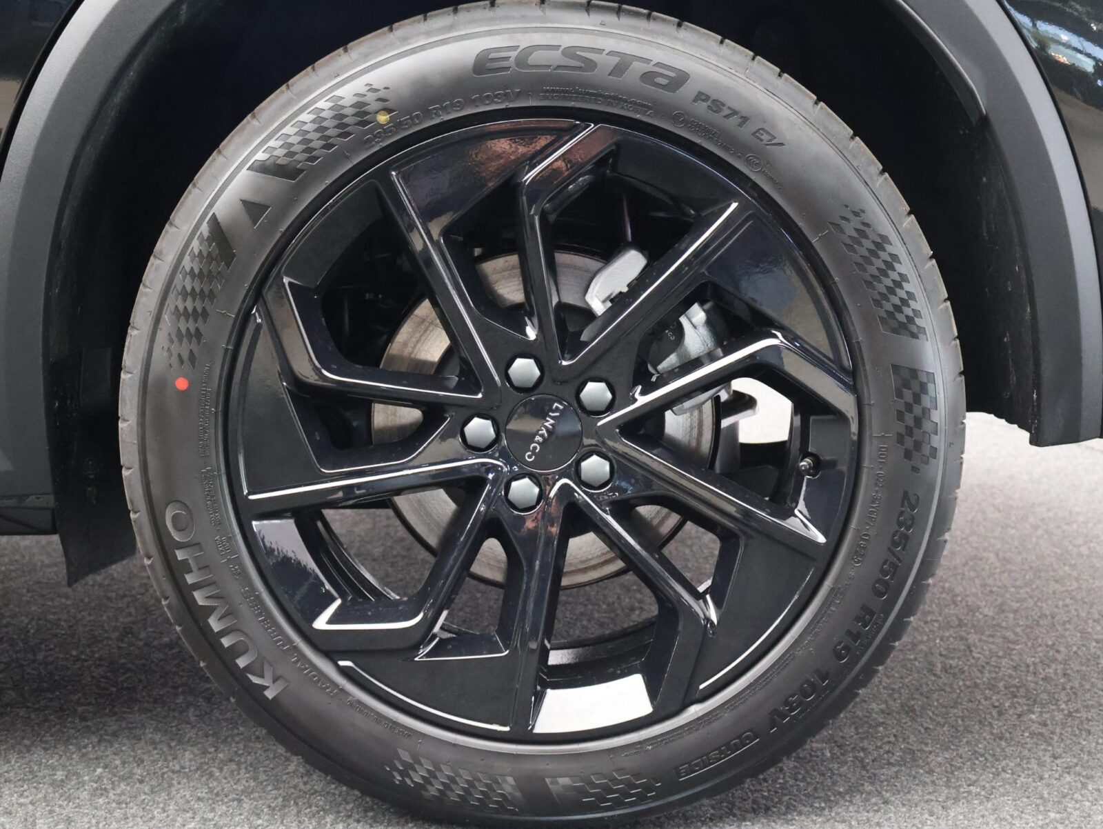 Lynk & Co 01 - Foto 32