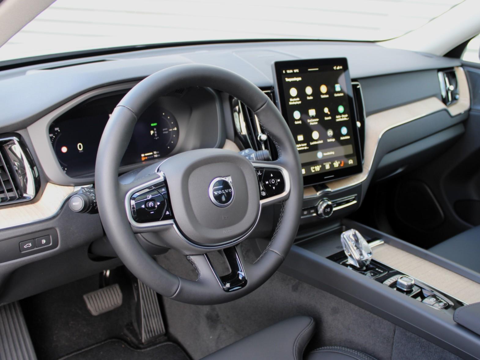 Volvo XC60 - Foto 12