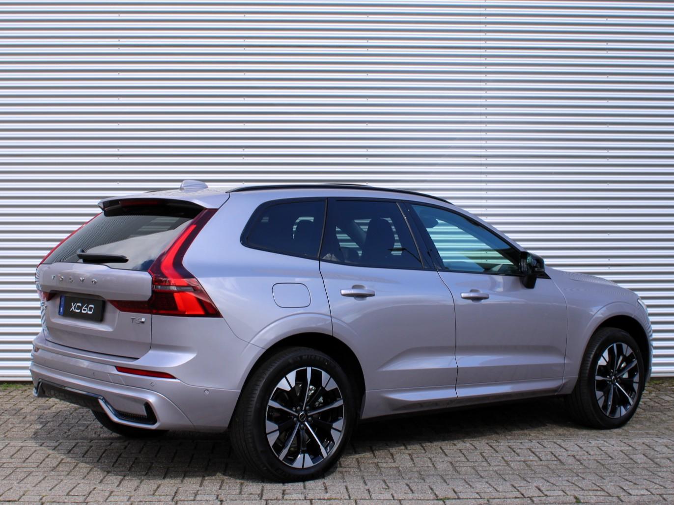Volvo XC60 - Foto 2
