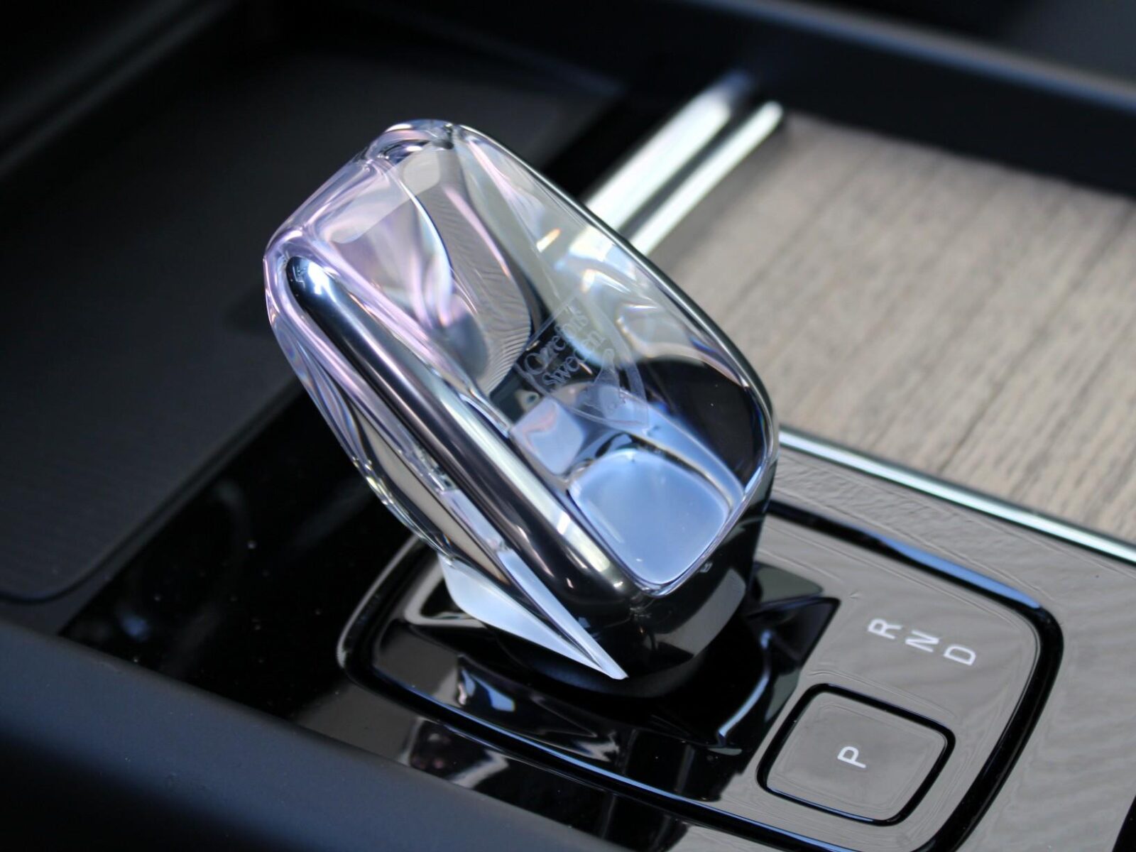 Volvo XC60 - Foto 24