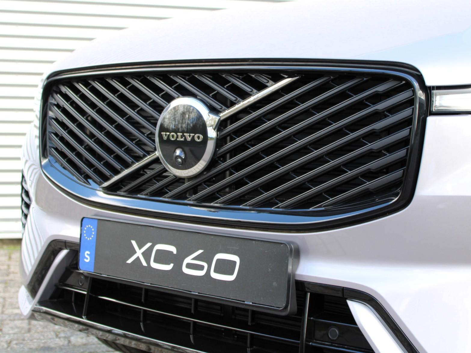 Volvo XC60 - Foto 8