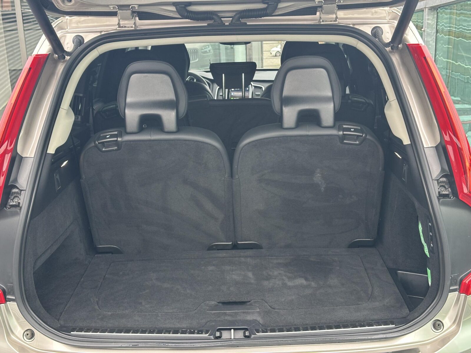 Volvo XC90 - Foto 10