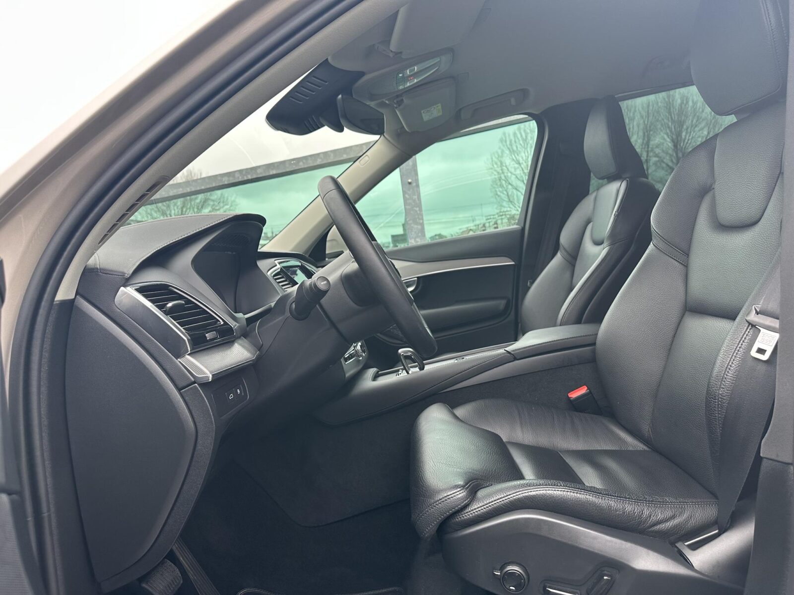 Volvo XC90 - Foto 6