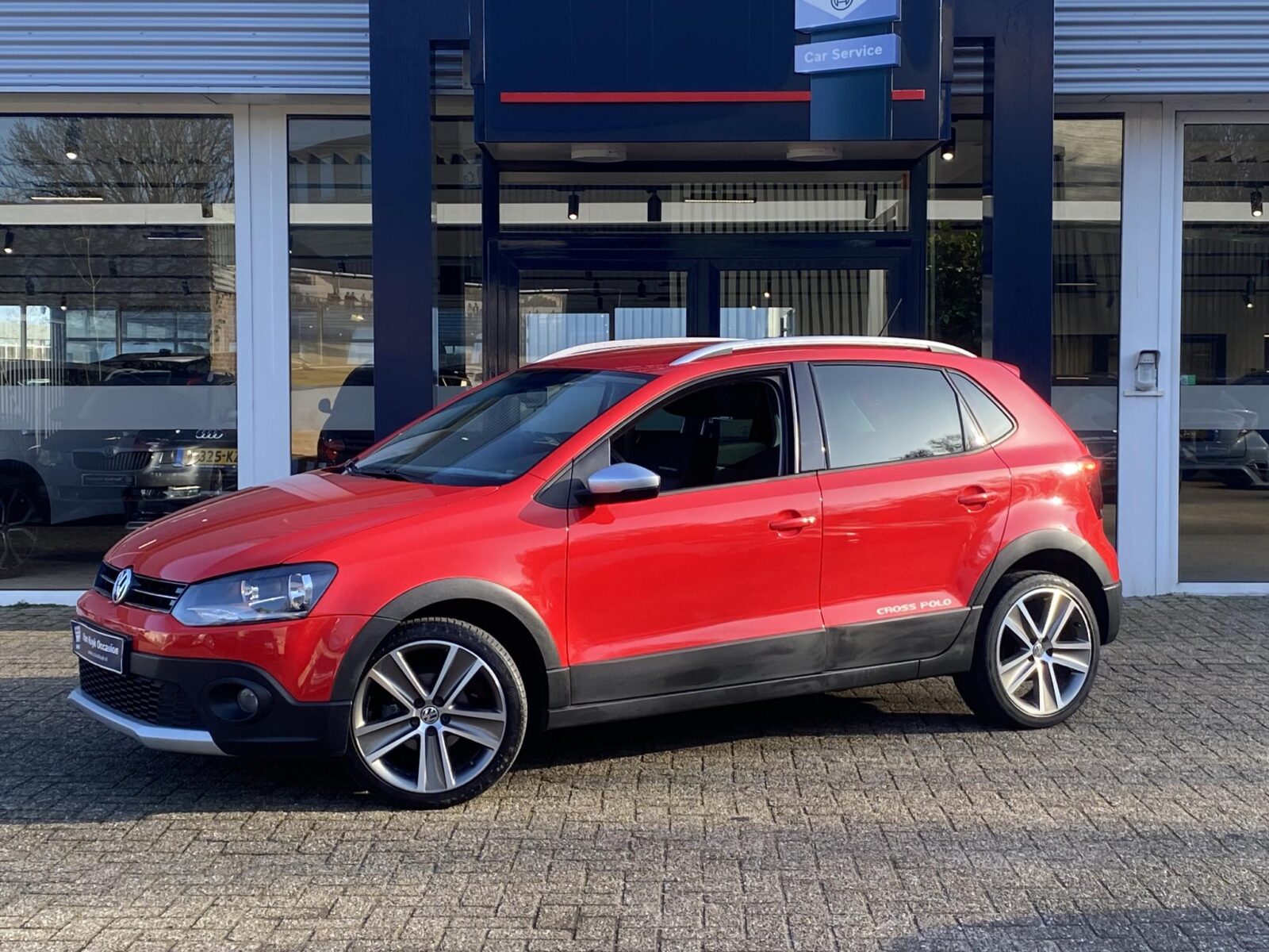 Volkswagen Polo - Foto 2