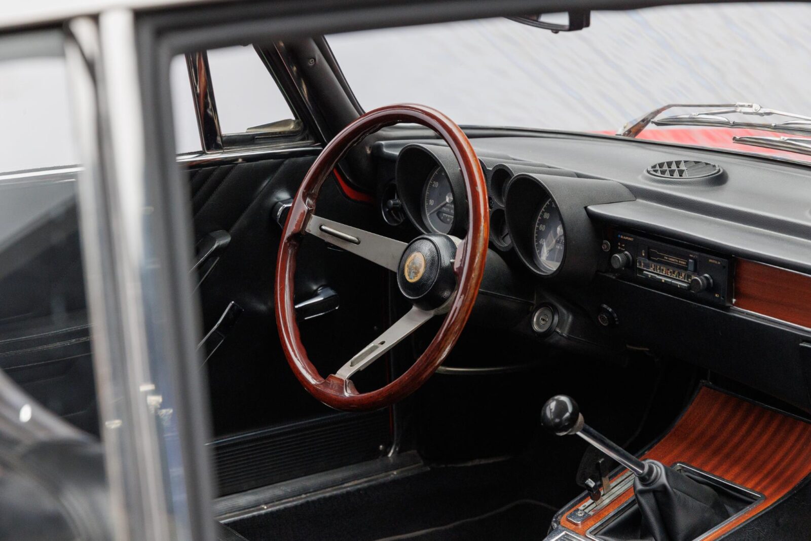 Alfa Romeo GTV - Foto 25