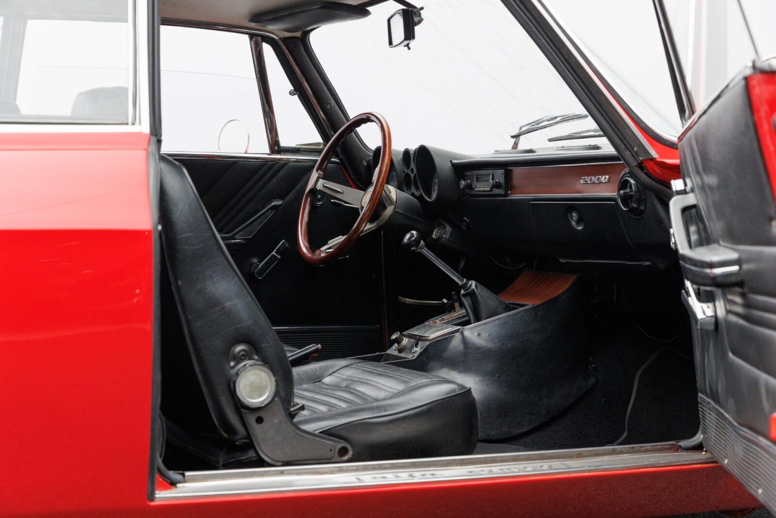 Alfa Romeo GTV - Foto 27