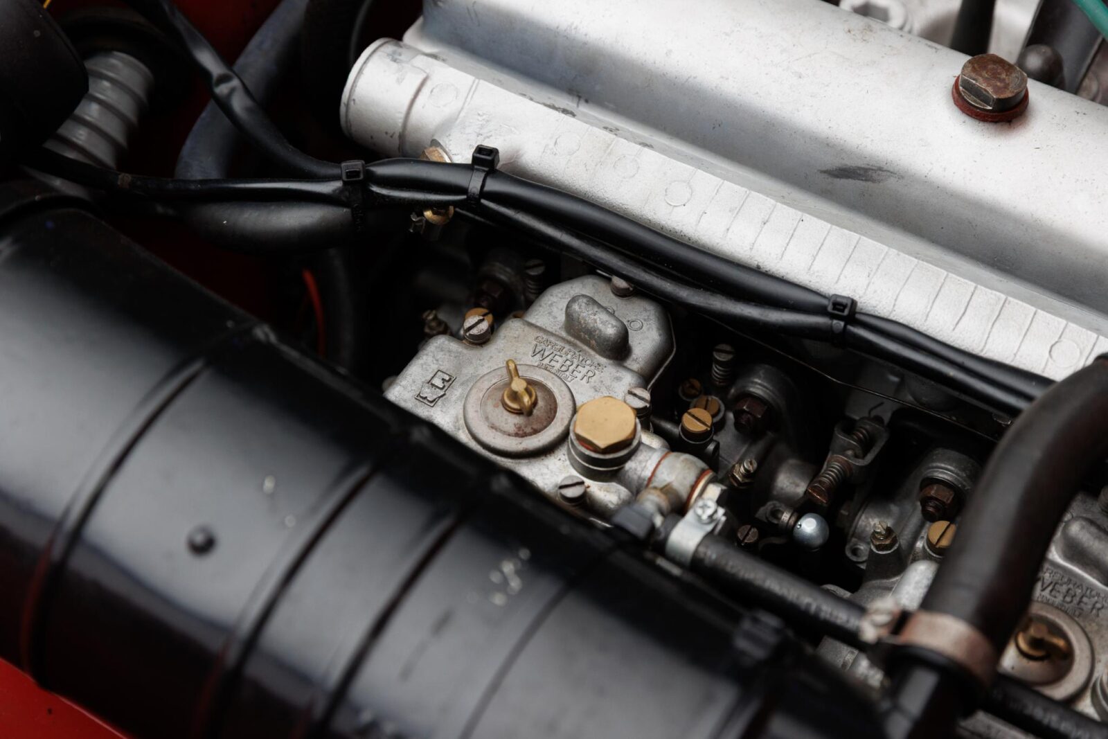 Alfa Romeo GTV - Foto 38