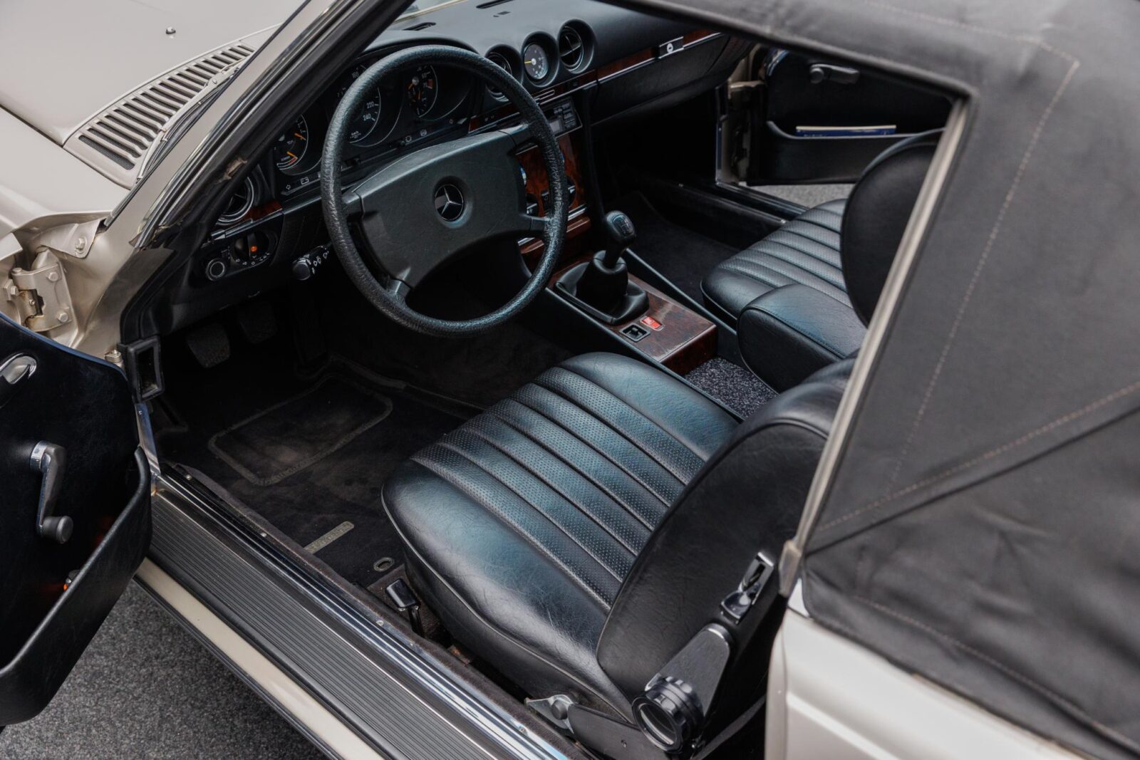 Mercedes-Benz SL - Foto 37