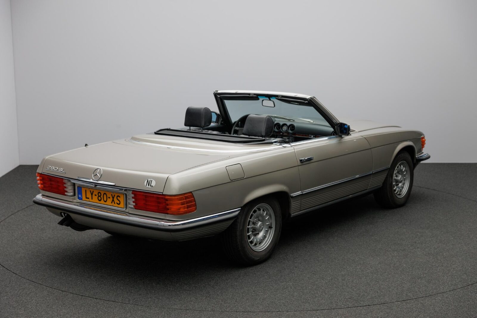 Mercedes-Benz SL - Foto 51