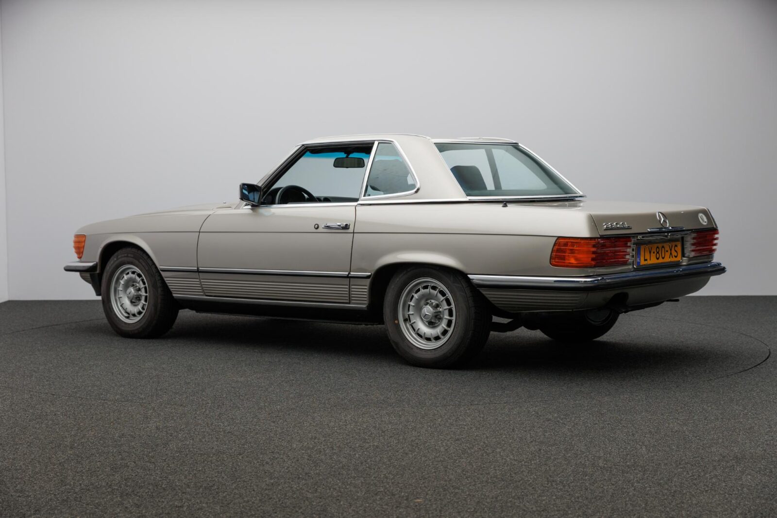 Mercedes-Benz SL - Foto 97