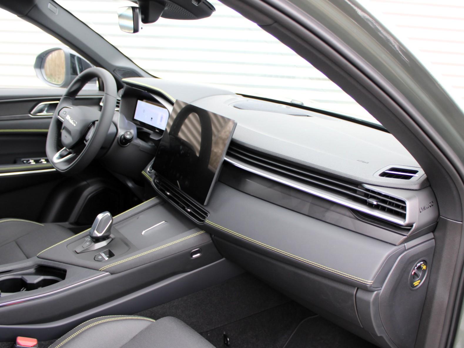 Lynk & Co 01 - Foto 13