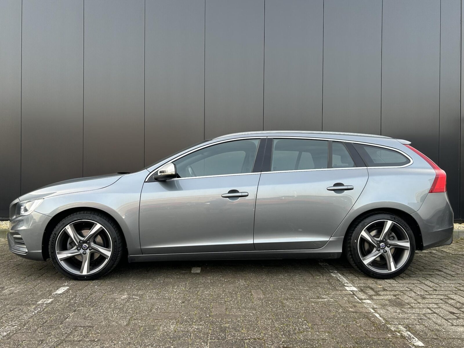 Volvo V60 - Foto 6