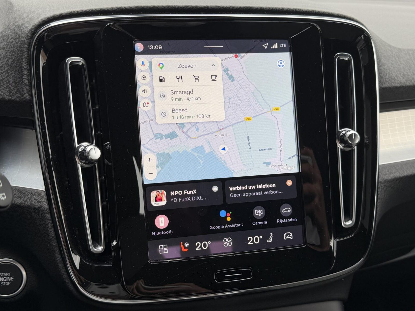 Volvo XC40 - Foto 8