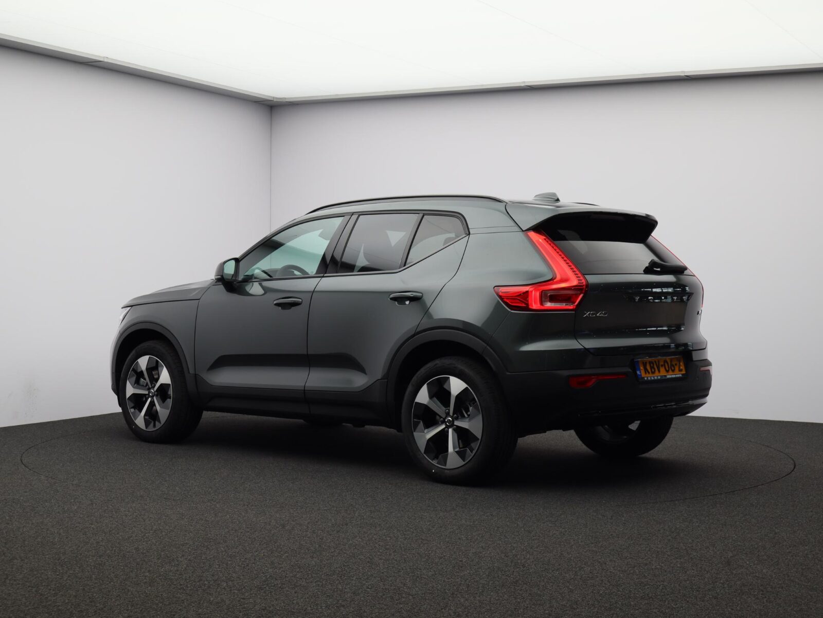 Volvo XC40 - Foto 18