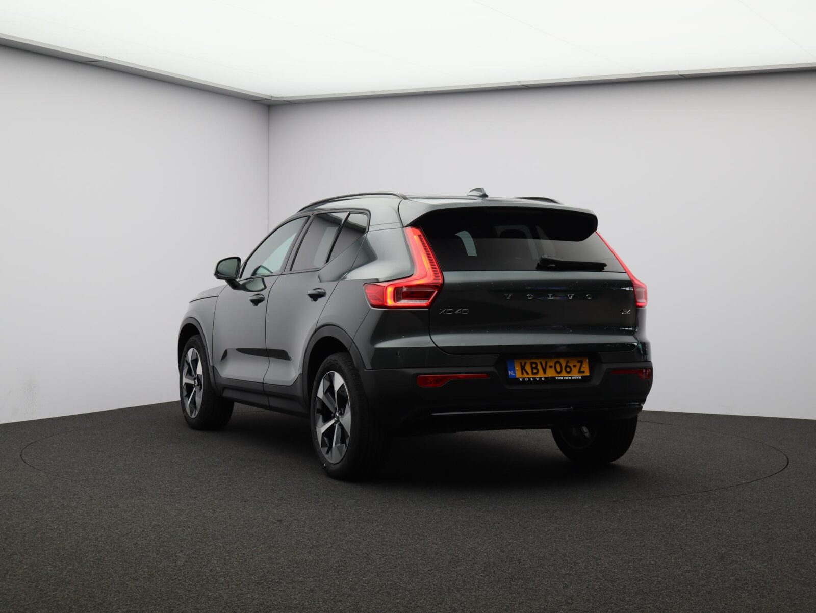 Volvo XC40 - Foto 19