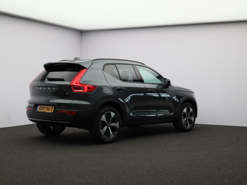 Volvo XC40 - Foto 2