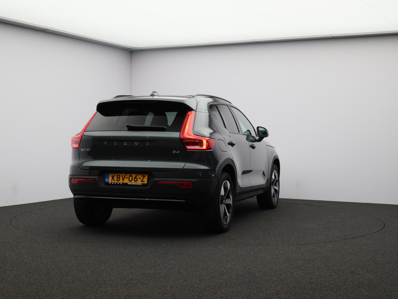 Volvo XC40 - Foto 21