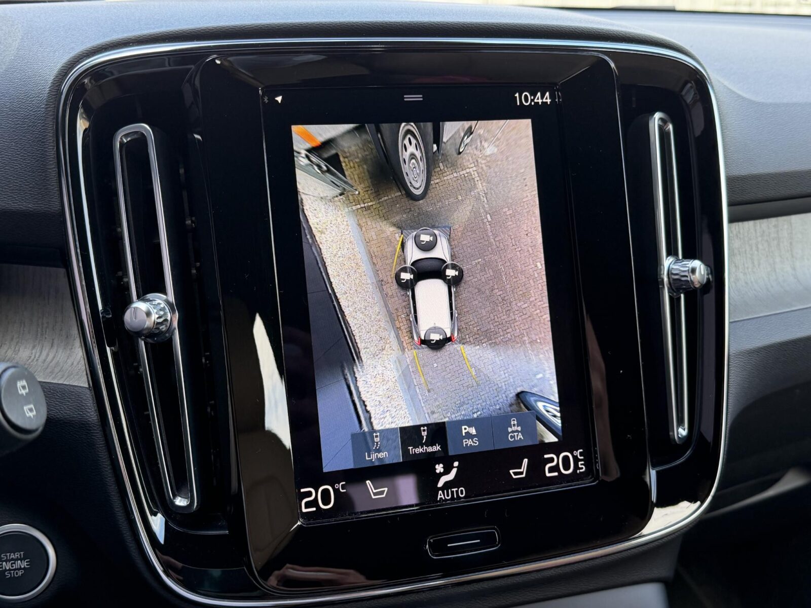 Volvo XC40 - Foto 11