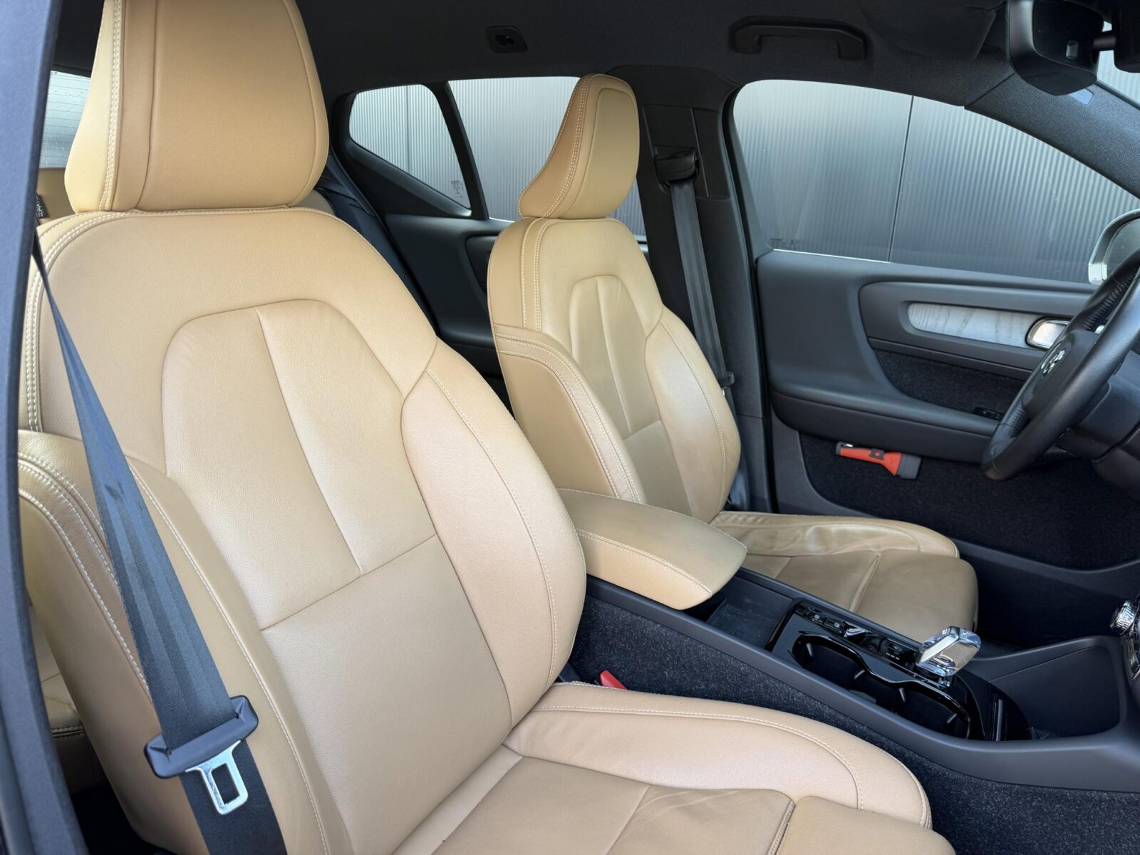 Volvo XC40 - Foto 6