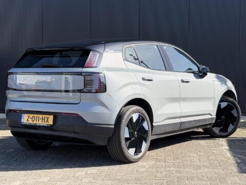 Volvo EX30 Single Motor Extended Range Core 69 kWh
