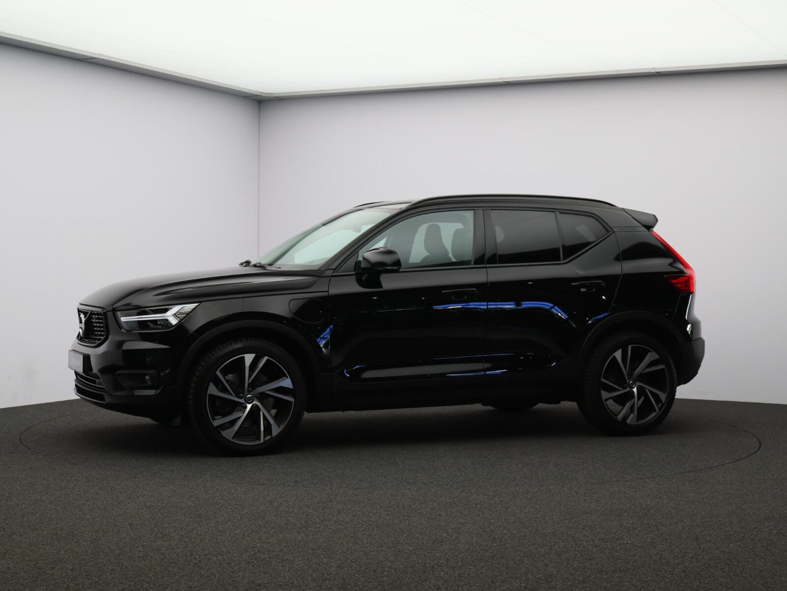 Volvo XC40 - Foto 19