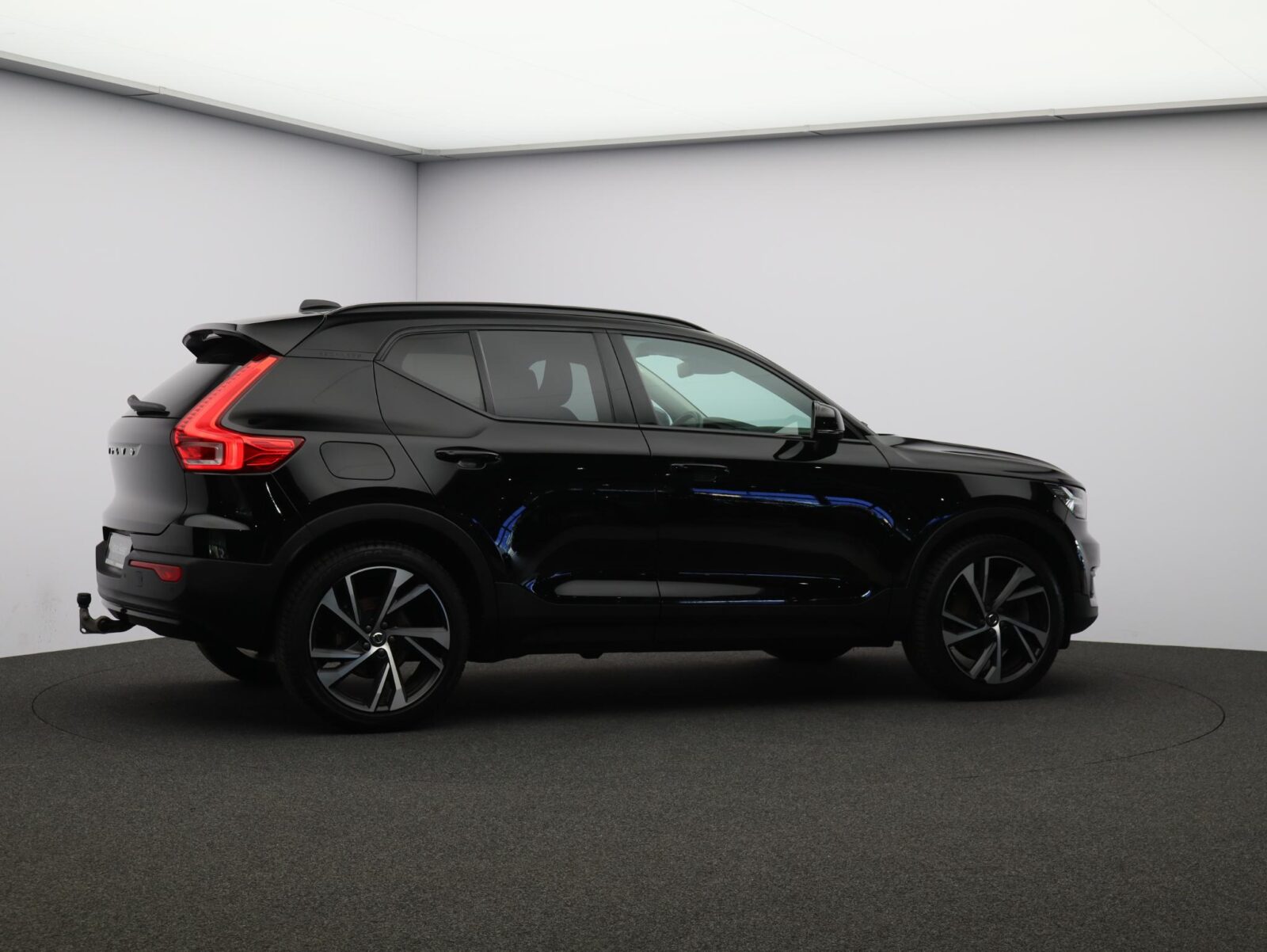 Volvo XC40 - Foto 30