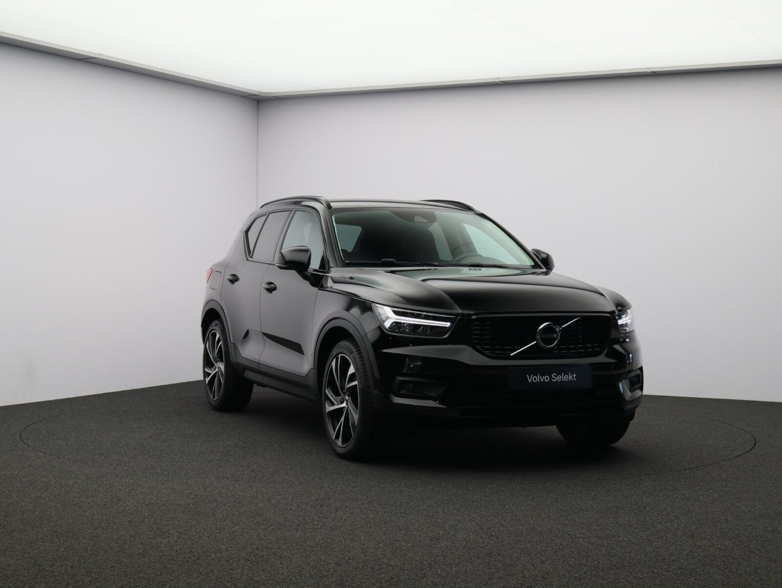 Volvo XC40 - Foto 33