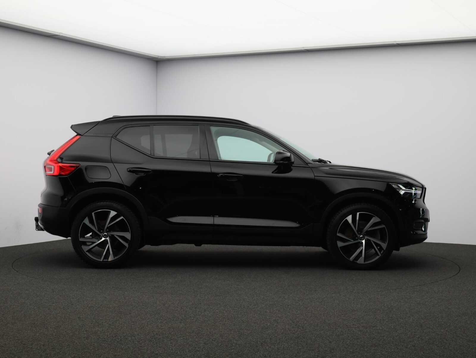 Volvo XC40 - Foto 6