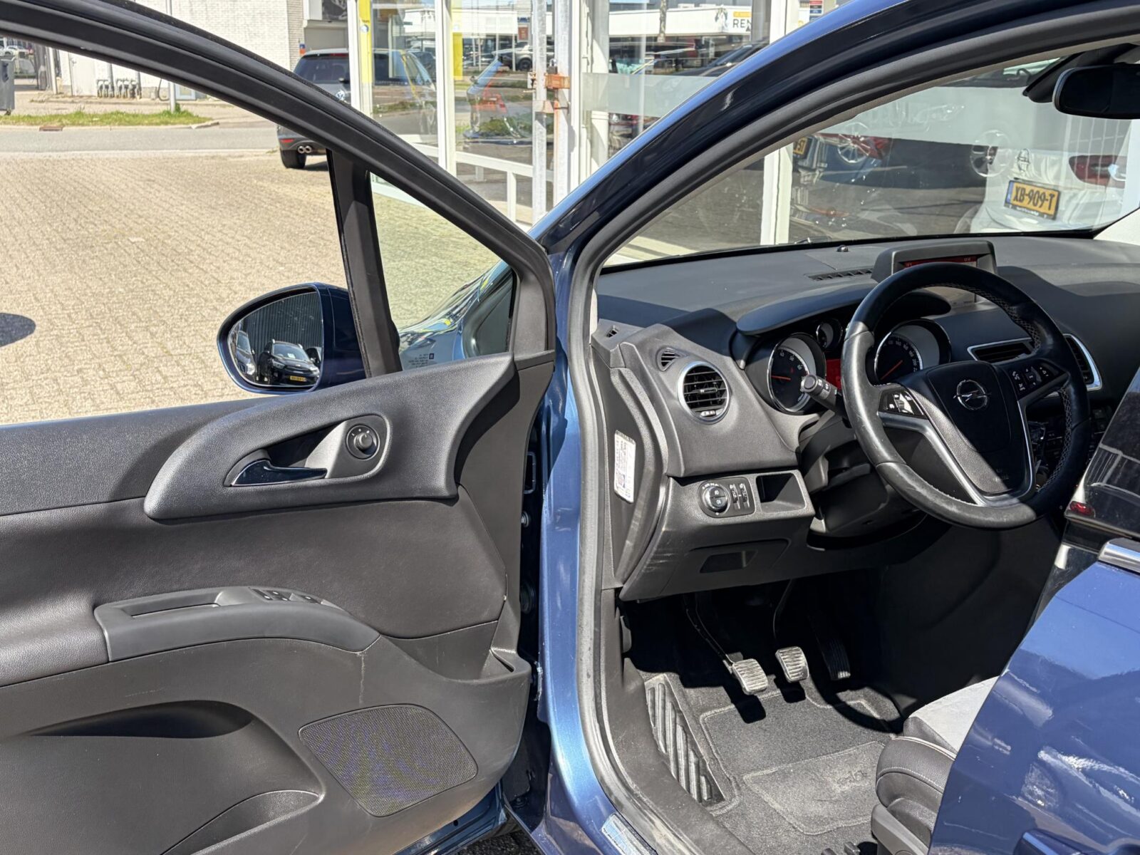 Opel Meriva - Foto 10