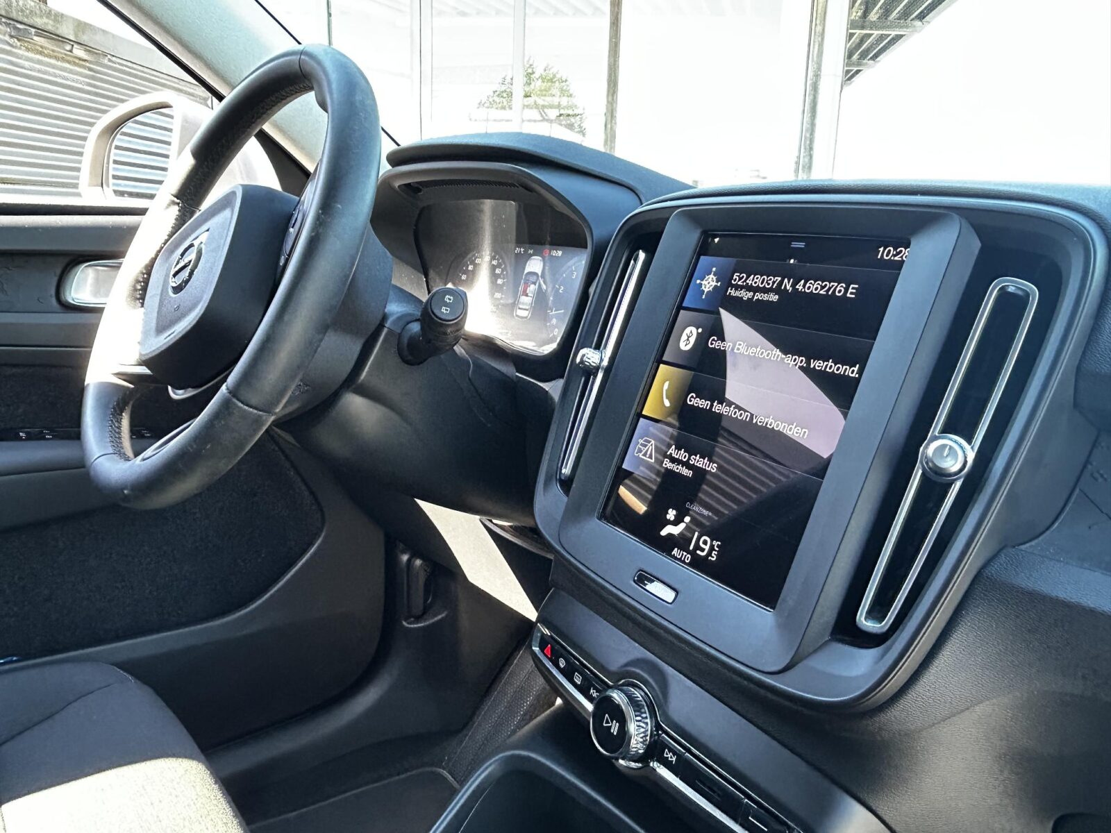 Volvo XC40 - Foto 11