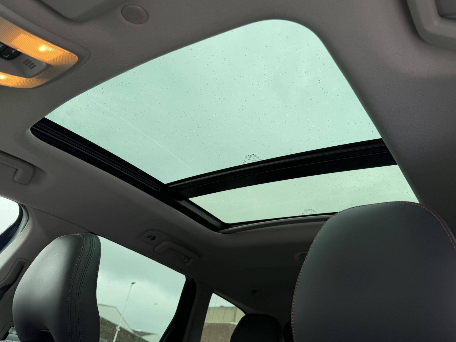 Volvo XC60 - Foto 13