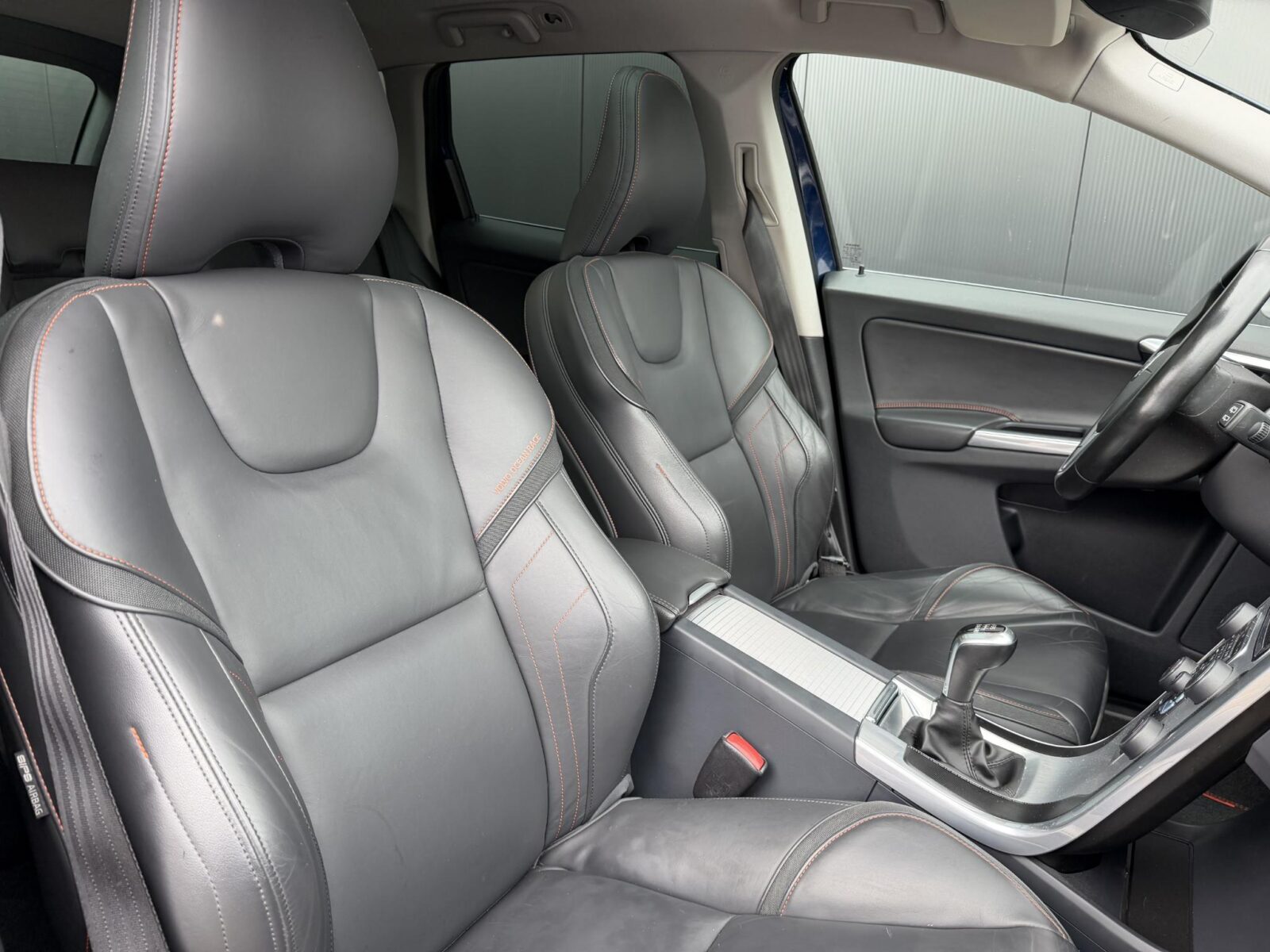 Volvo XC60 - Foto 6