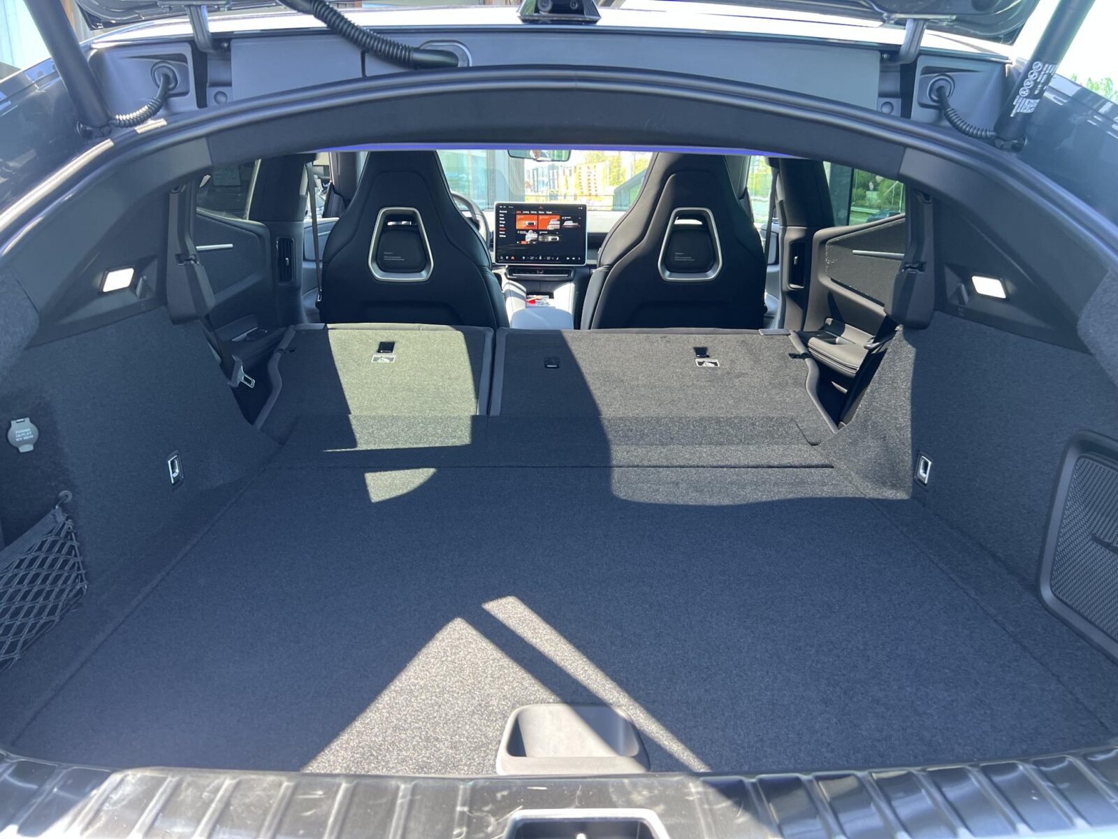 Polestar 4 - Foto 10