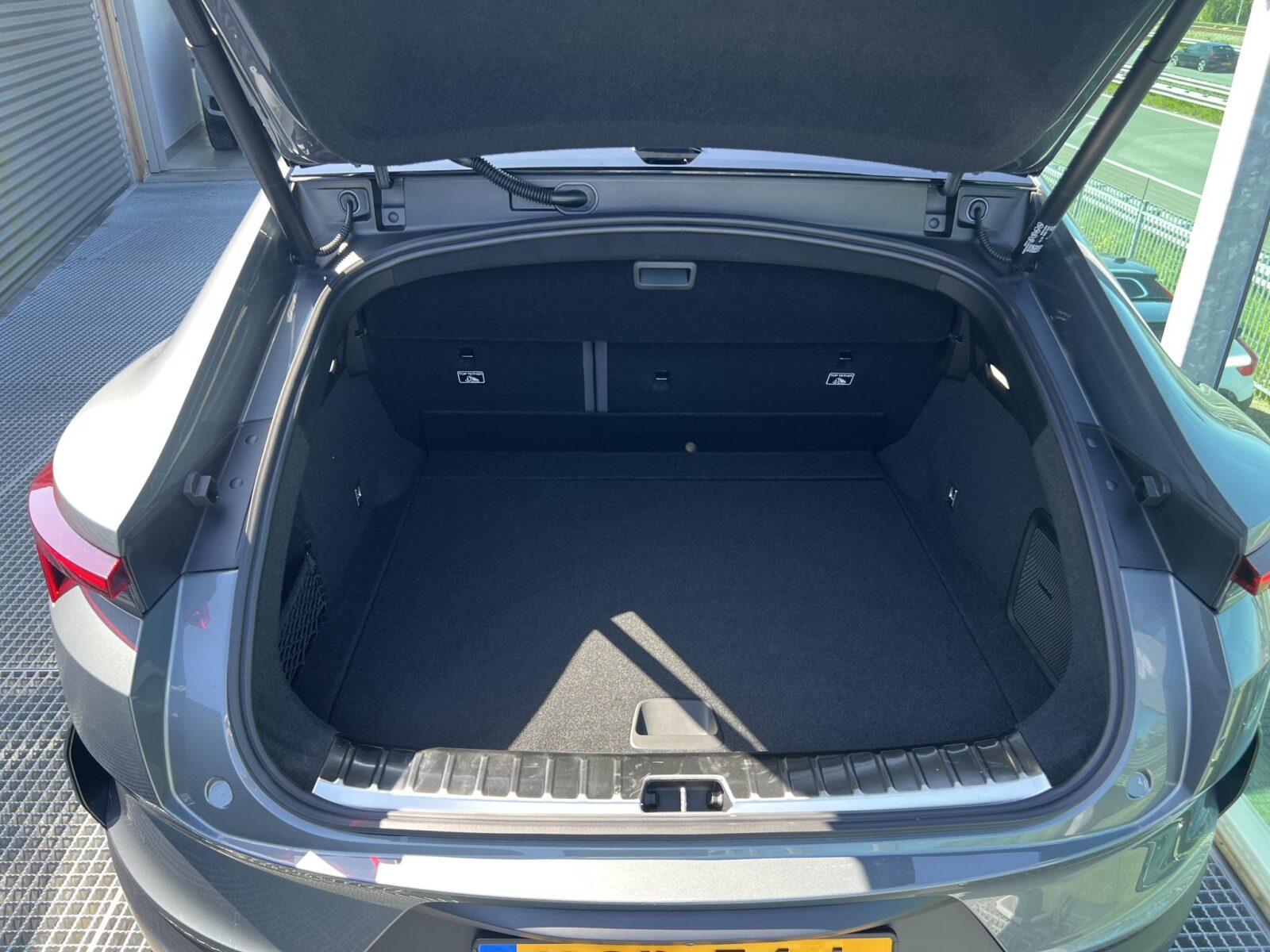 Polestar 4 - Foto 12
