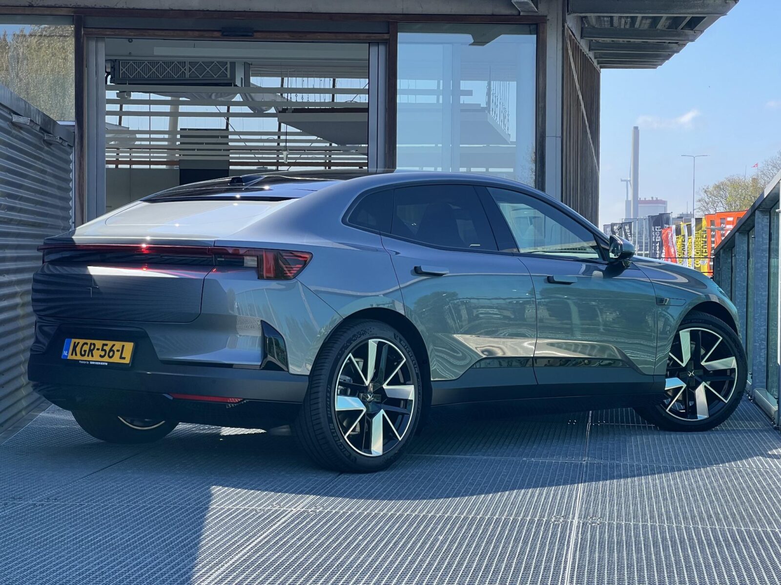 Polestar 4 - Foto 2