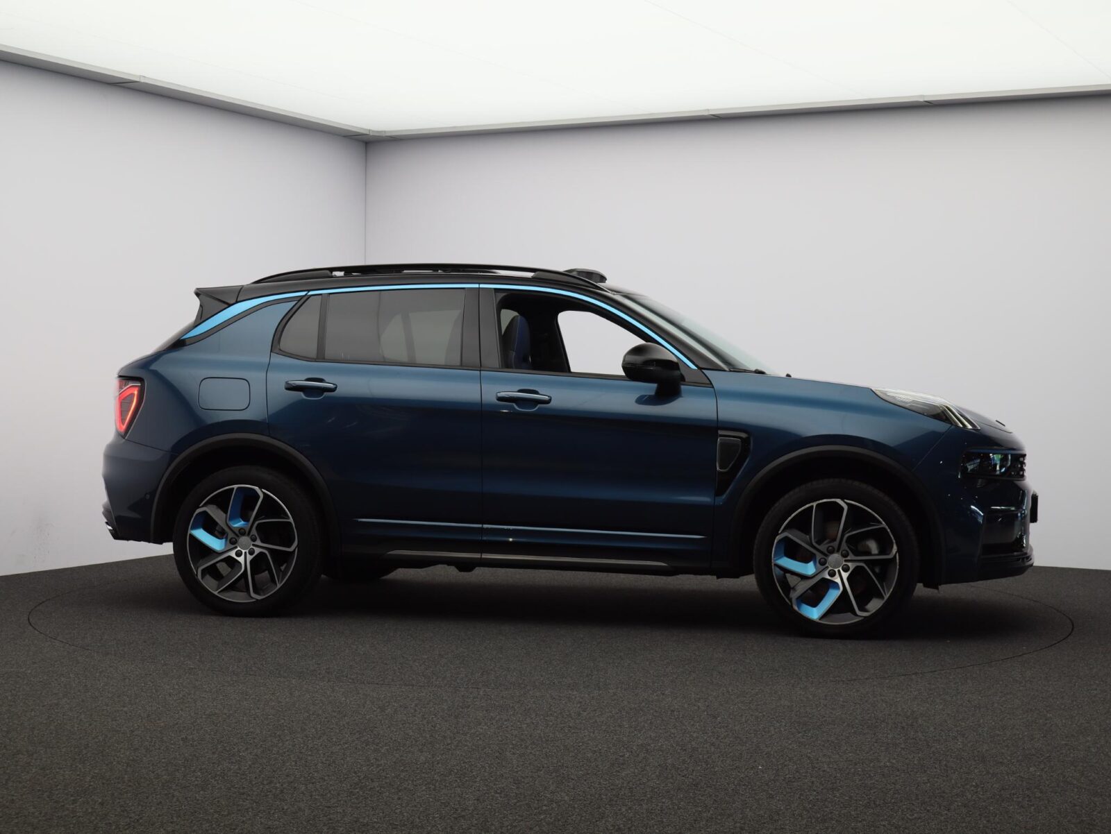 Lynk & Co 01 - Foto 33