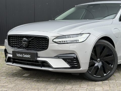 Volvo V90 2.0 T6 Plug-in hybrid AWD Ultra Dark