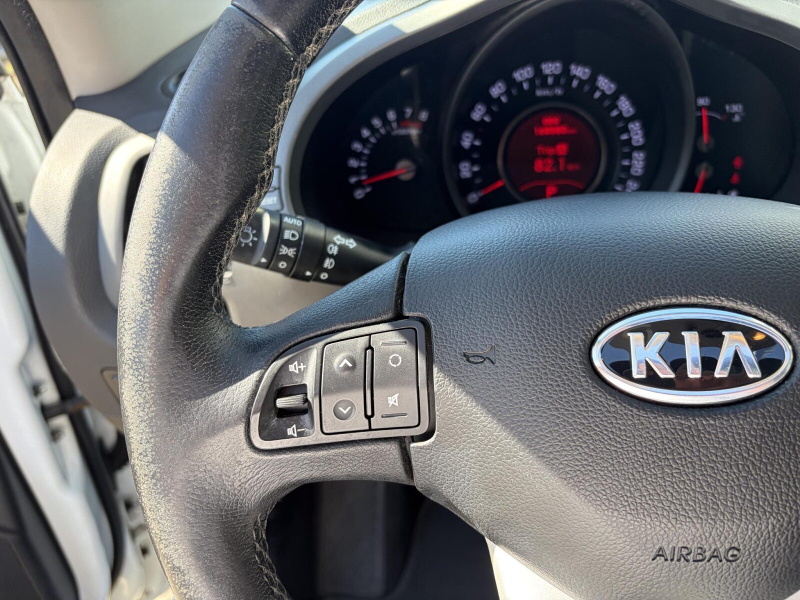Kia Sportage - Foto 17