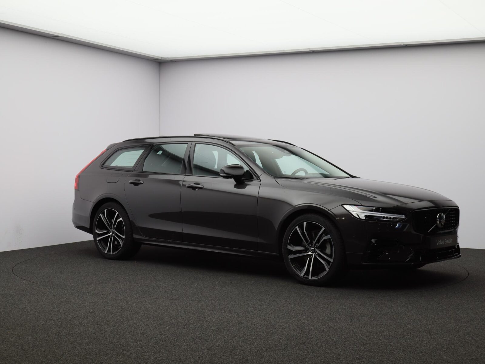 Volvo V90 - Foto 22