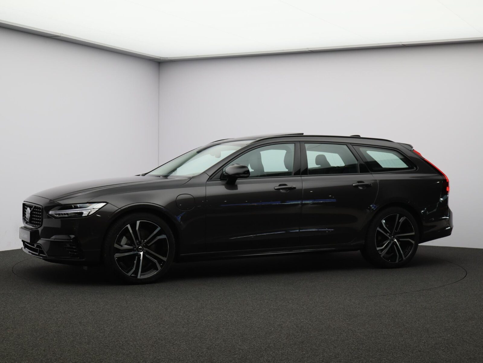 Volvo V90 - Foto 25