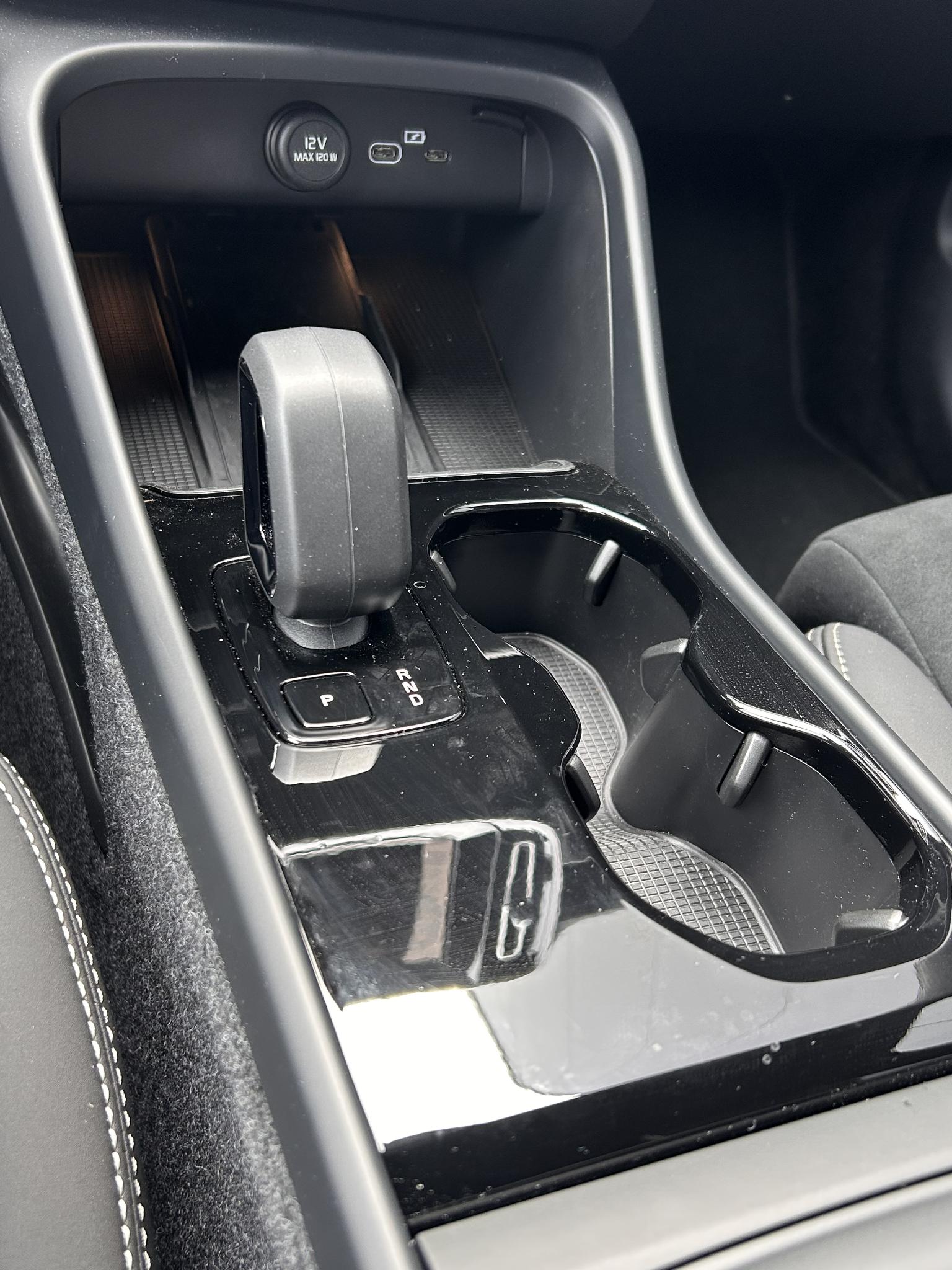 Volvo EX40 - Foto 11
