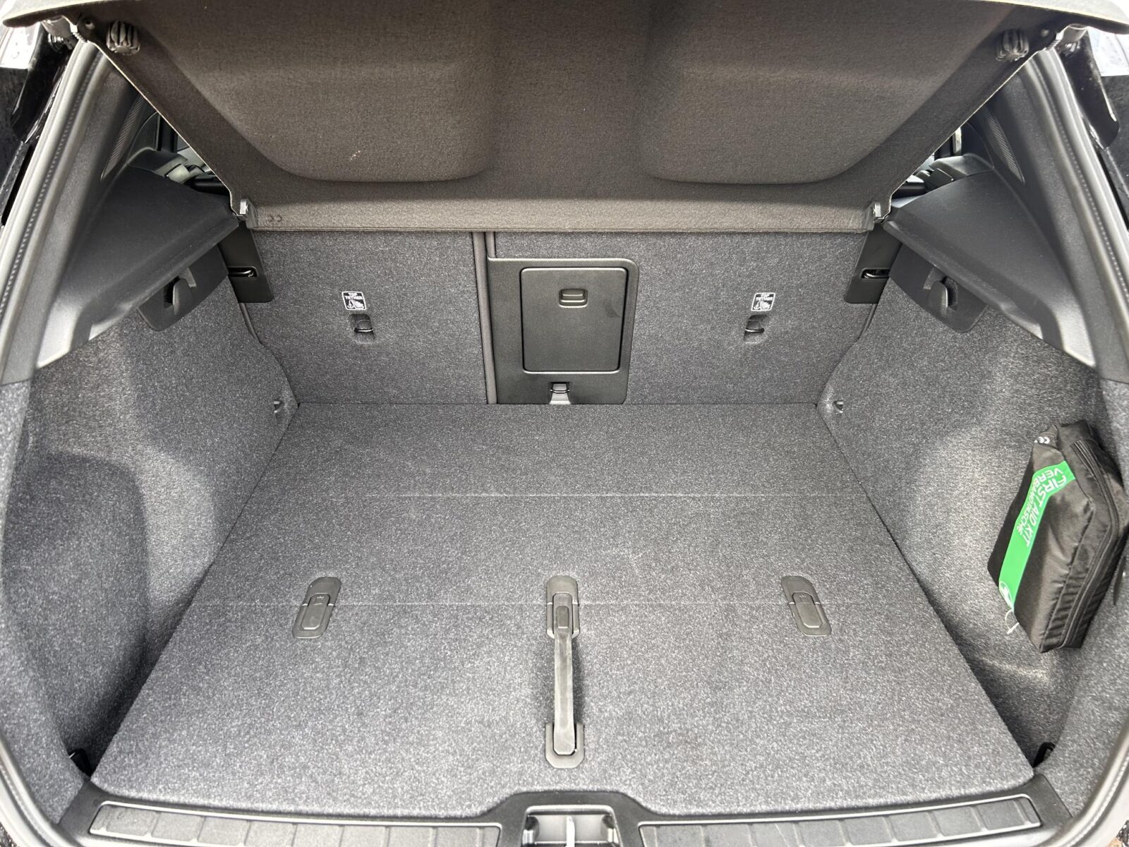 Volvo EX40 - Foto 15