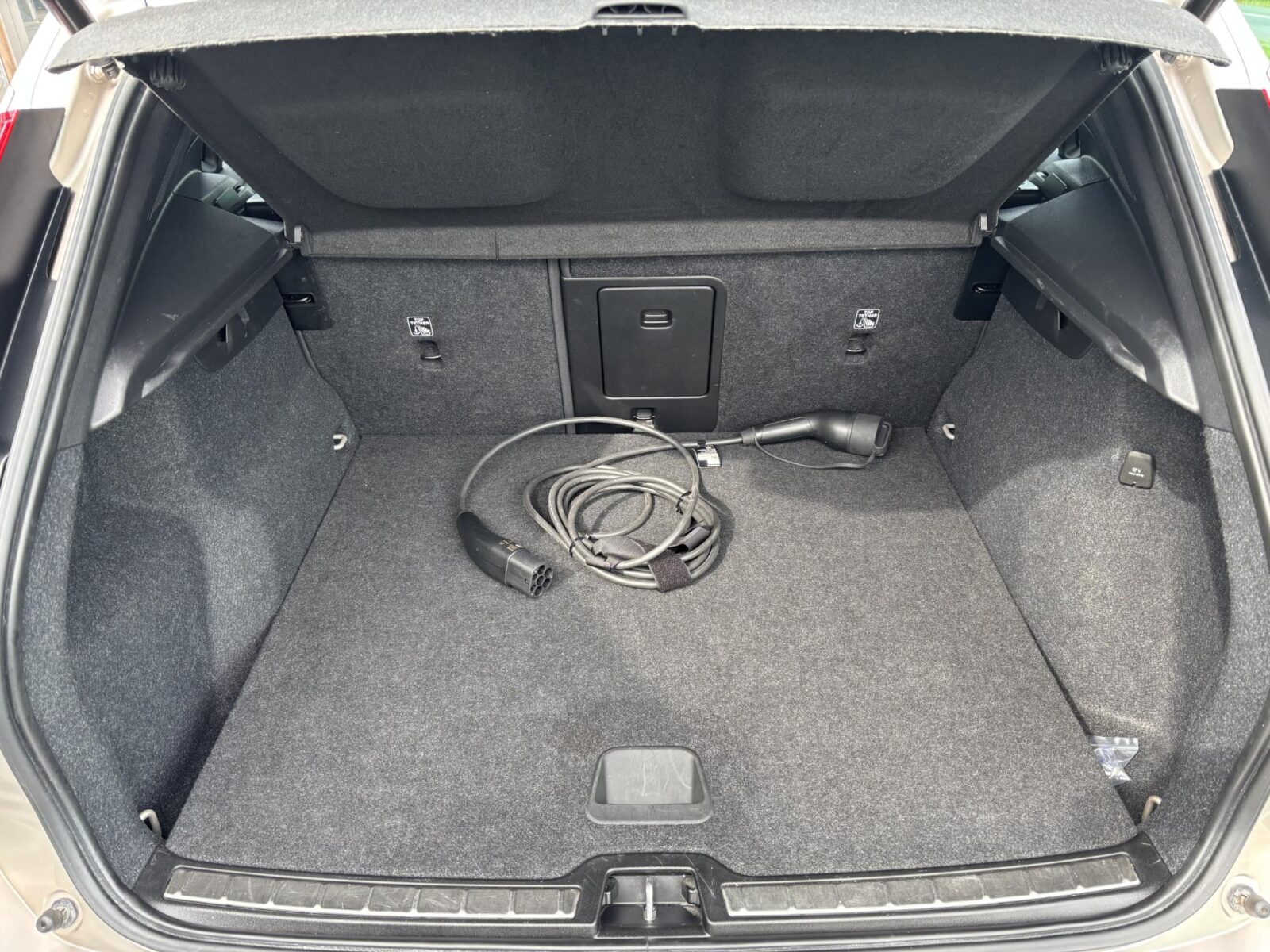 Volvo XC40 - Foto 17