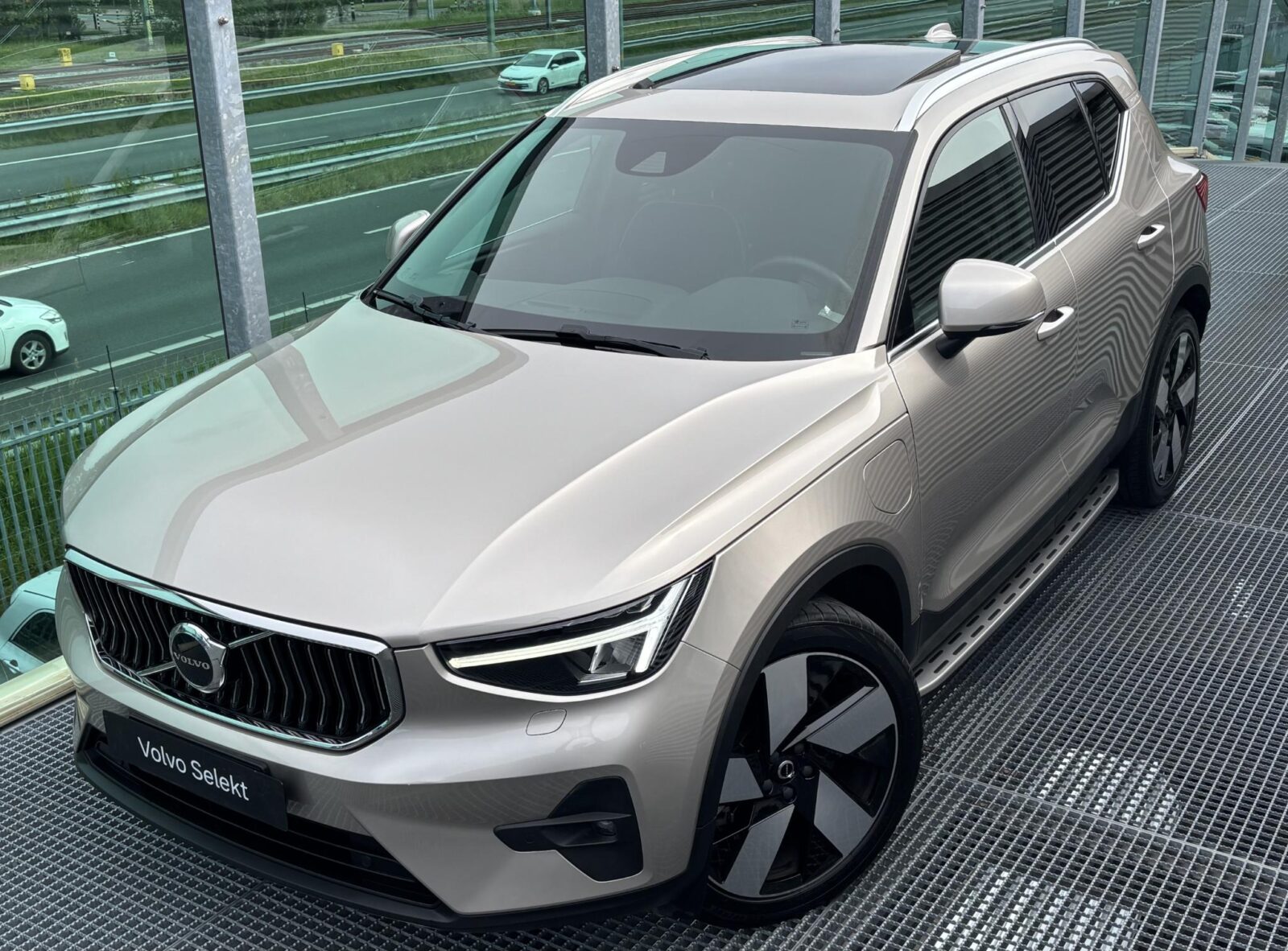 Volvo XC40 - Foto 8
