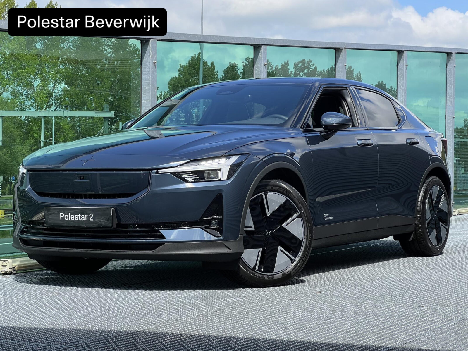 Polestar 2 - Foto 1