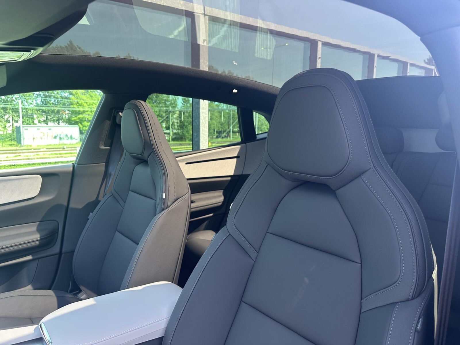 Polestar 4 - Foto 10