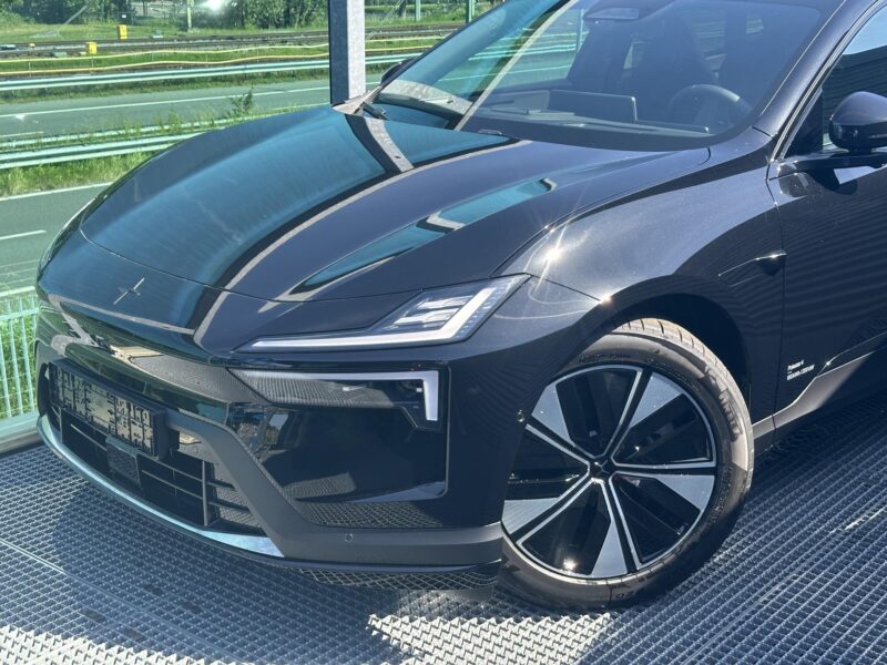 Polestar 4 - Foto 3